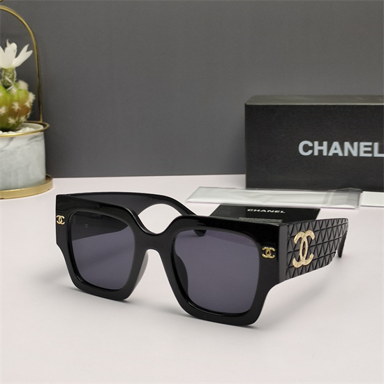 Chanel Sunglass AA 028